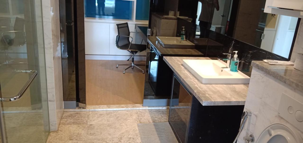 The Platinum Klcc Suites By Whitfield Kuala Lumpur Eksteriør billede